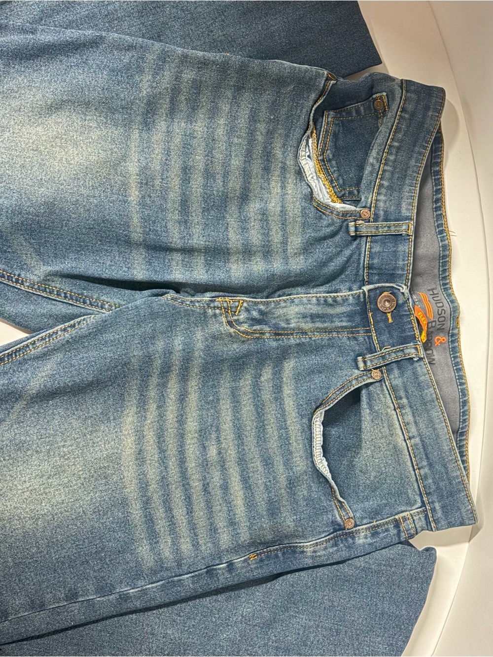 Hudson Blue Wash Straight Jeans - Picture 1 of 9